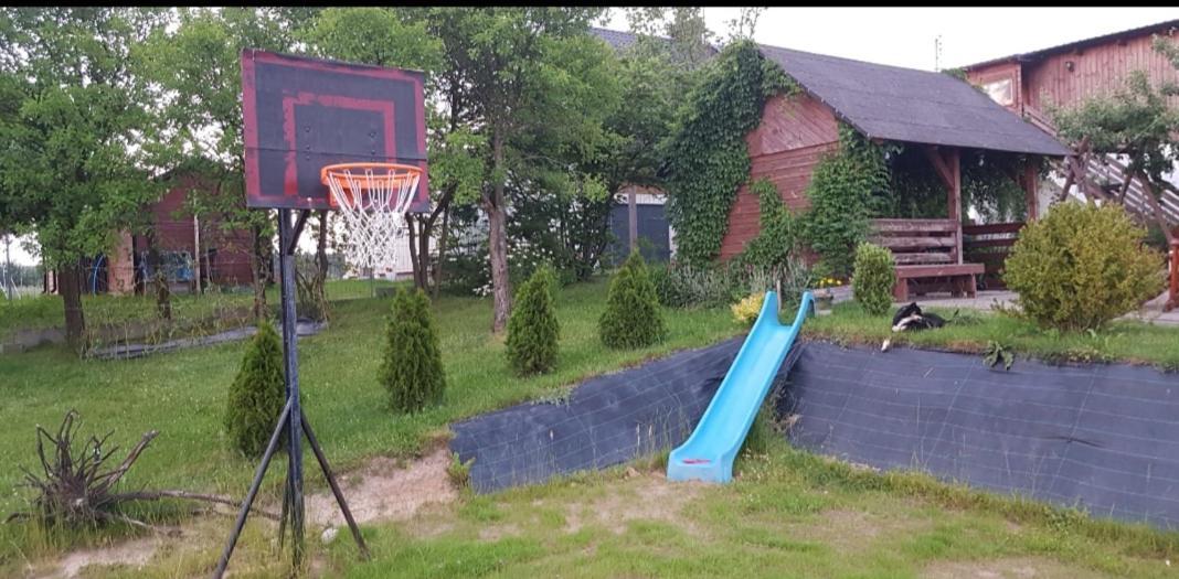 Wczasy Na Kaszubach U Hani Wiele Exterior photo
